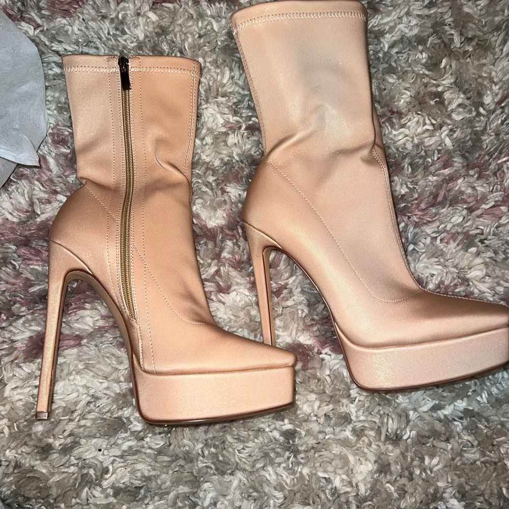 Nude texture stiletto heels